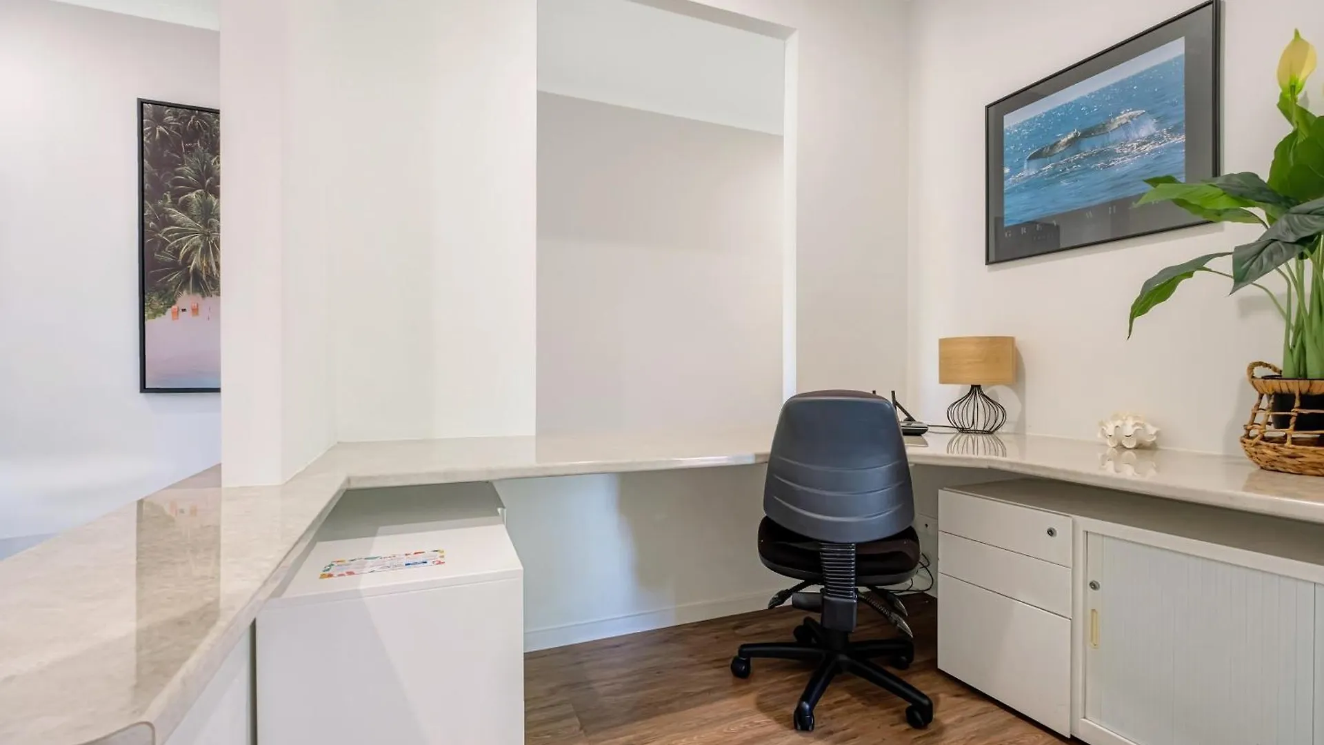 Contemporary Home In The Heart Of Mudjimba 0*,